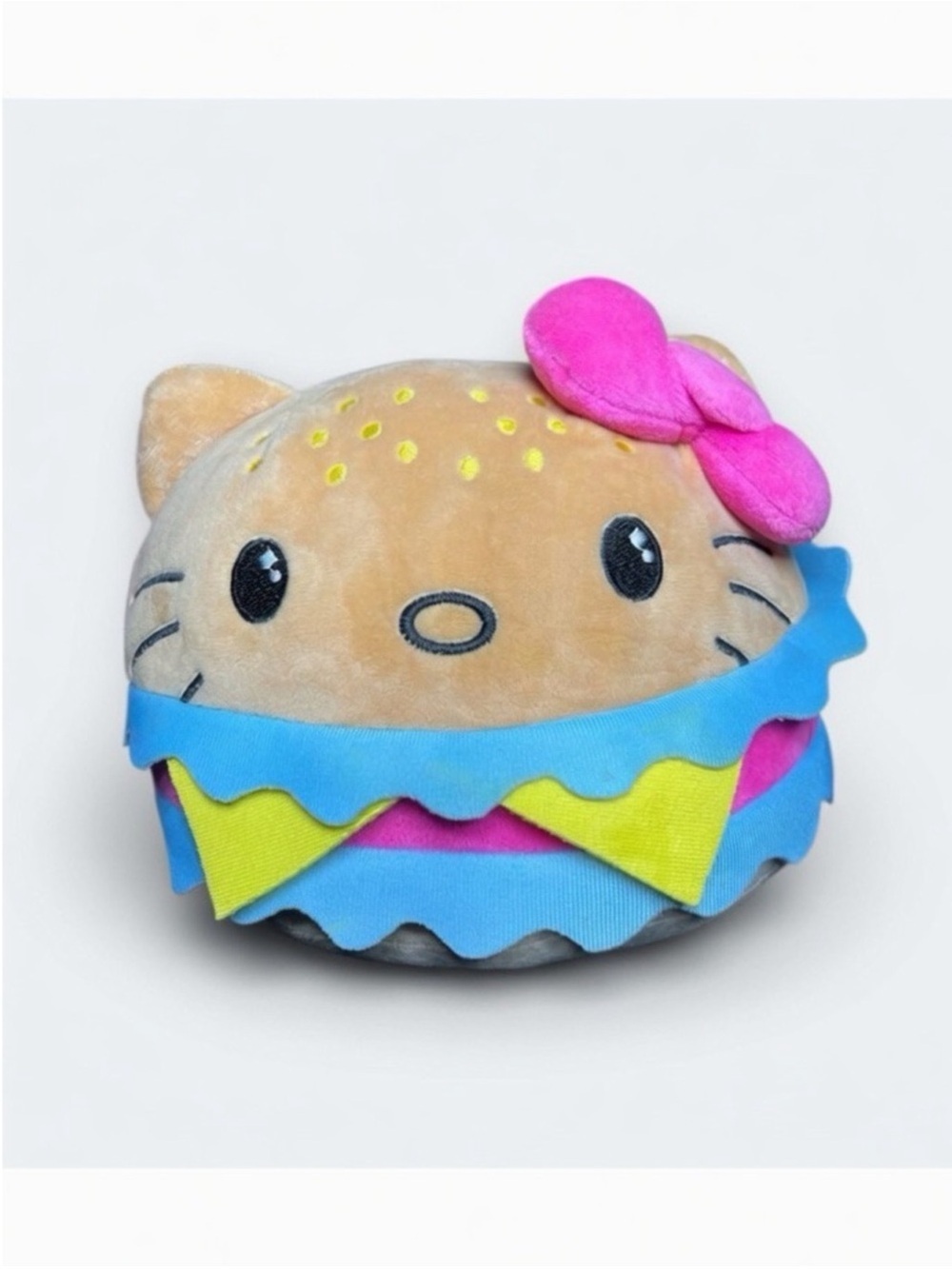 Sanrio Hello Kitty and Friends Yum Yum 
Burger Toy Stuffie Toy Plush